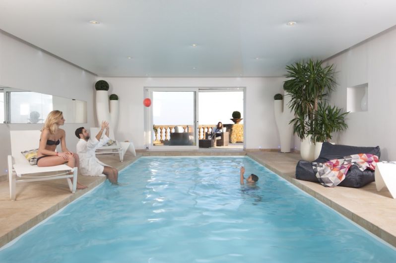 室內別墅泳池 室內別墅泳池